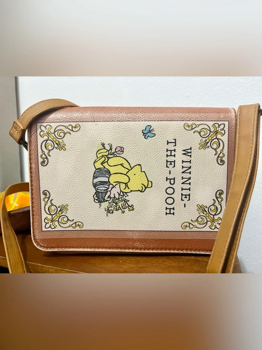 Disney Loungefly Winnie-the-Pooh Illustrated Cream and Tan Crossbody Bag